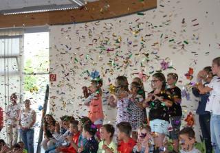 Aula der Schule Bild zum Text